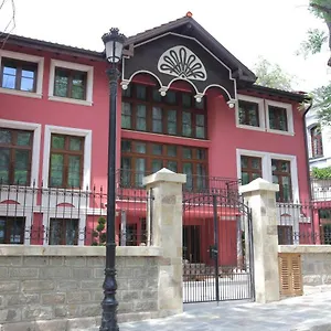 Hillhouse Guest house